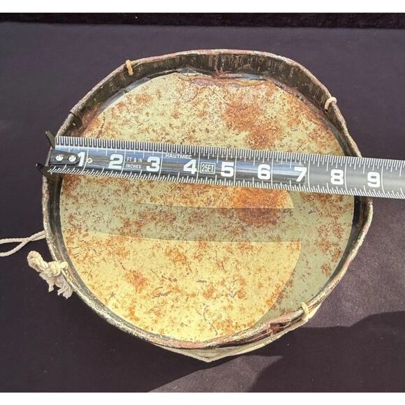 1800S EARLY CHILD'S TIN DRUM WITH ORIGINAL STRINGS WAR BATTLE ON SIDE CONVERSE - Picture 6 of 14